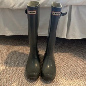 Hunter gray rain boots
